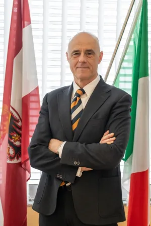 Giacomo Bernardi Giacomo Bernardi